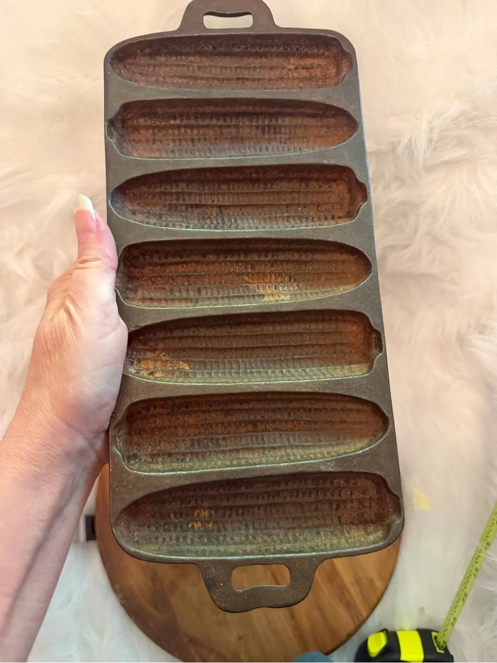 Cast Iron Cornbread Stick Pan - Black Rusty and Crusty